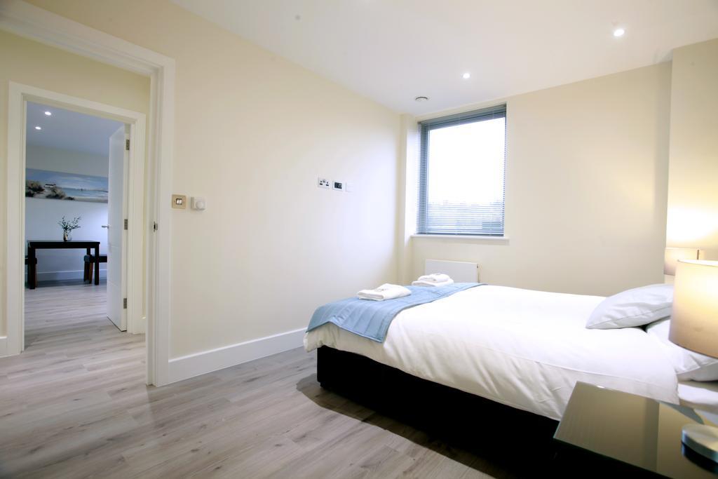 Valet Apartments Wembley Exterior photo